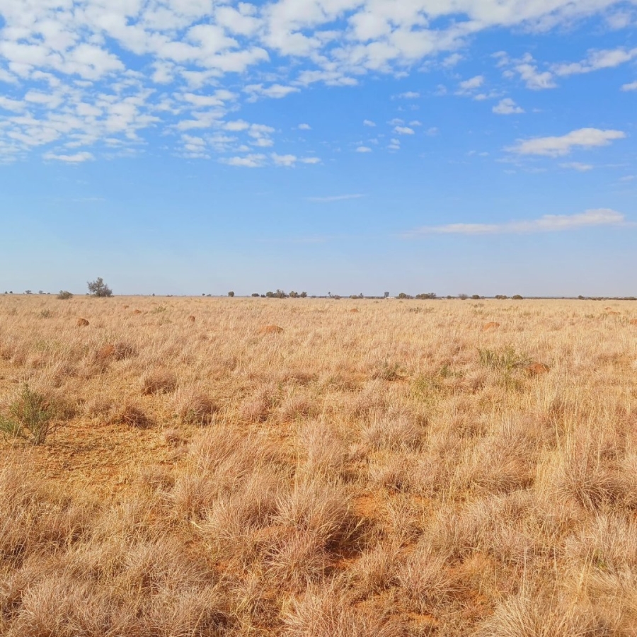  Bedroom Property for Sale in Bloemhof Rural North West